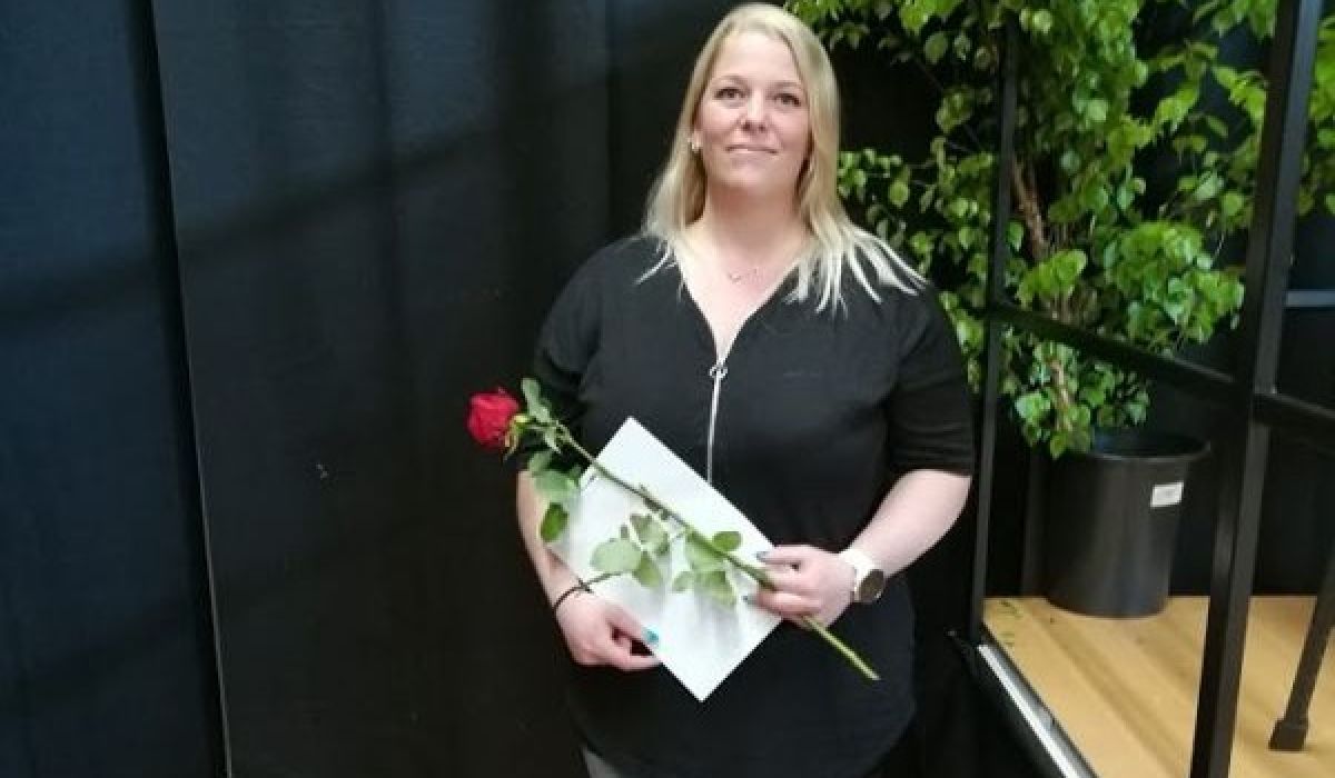 Blev merkonom på distans