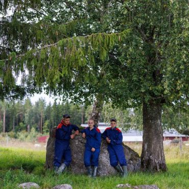 På gång på YA natur- och skogsbruk idag: 📸Photoshoot i beteshagen och på blomsteråkern. 🌲Kedjefix på skogsmaskin. 🪏Förberedelse för personaldagens no dig workshop. 🧑‍🌾

#yaösterbotten