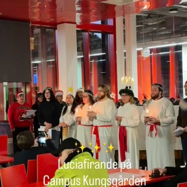 ✨Personal och studerande i årets luciatåg på Campus Kungsgården. ✨

#yaösterbotten